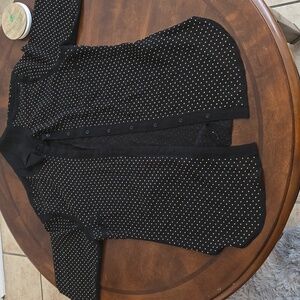 Long sleeve button-up BLouse